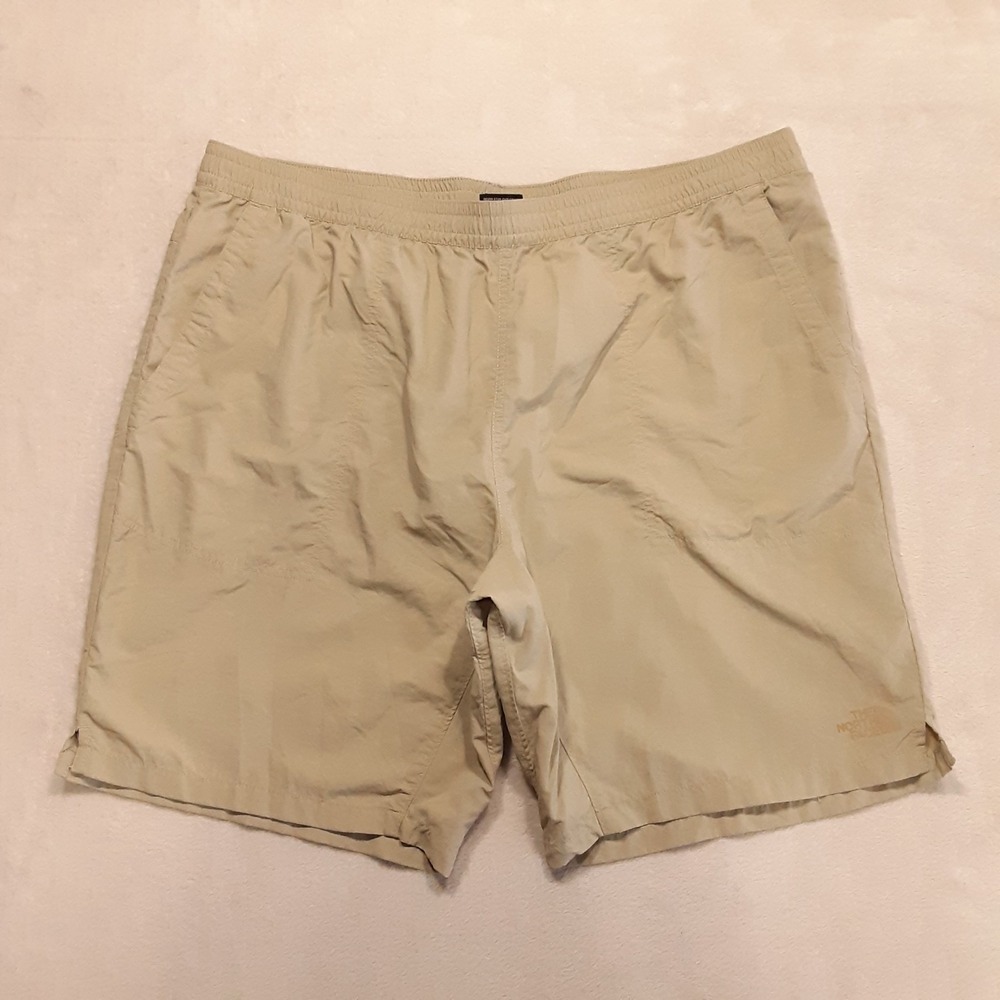 The North Face Mens Flash Dry Pull On Shorts 2XL Khaki Tan Logo Nylon 9" Inseam
